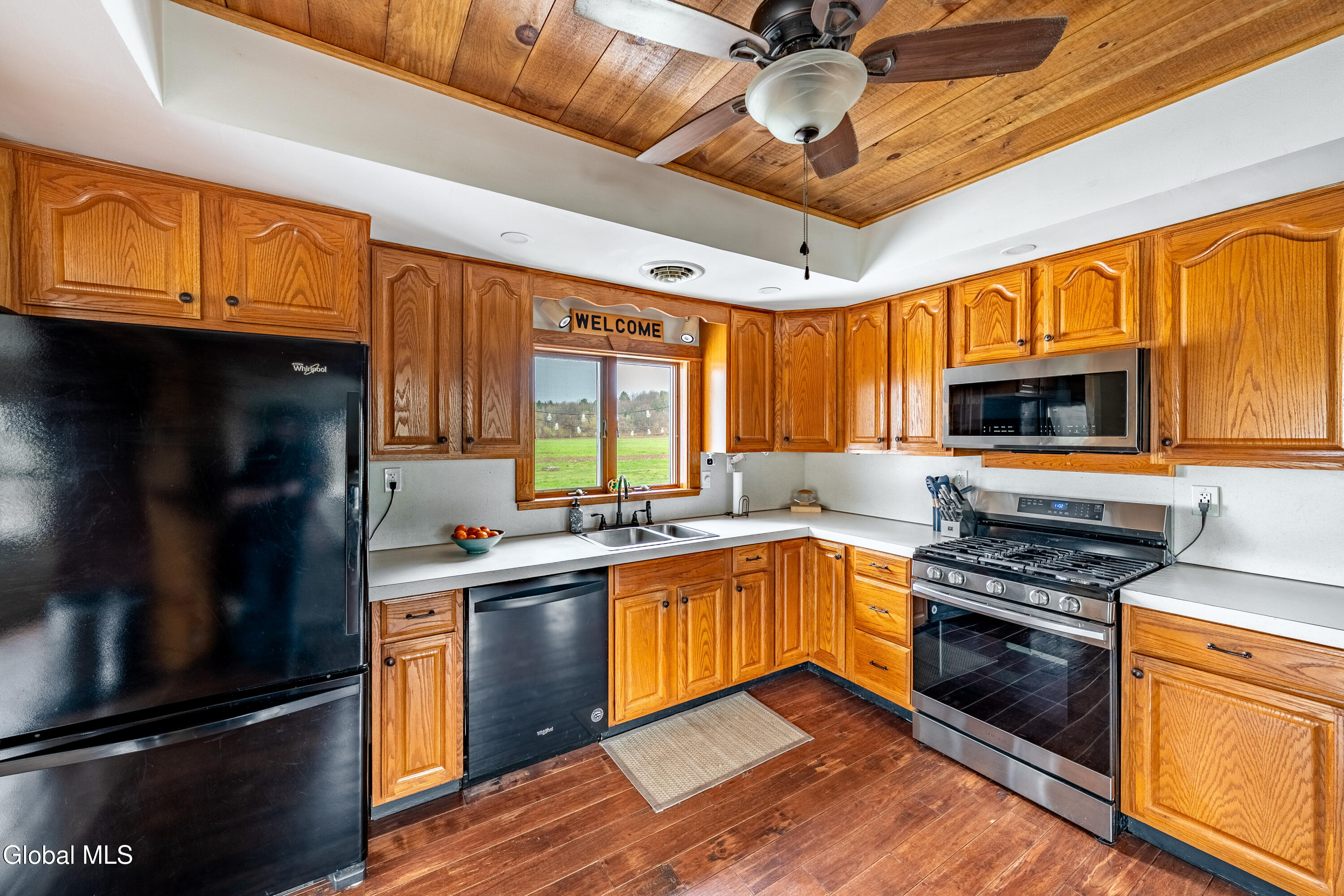 2 Brown Road Schaghticoke NY 12154