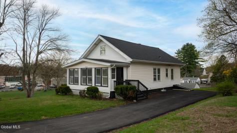 19 Elmwood Court Wynantskill NY 12198