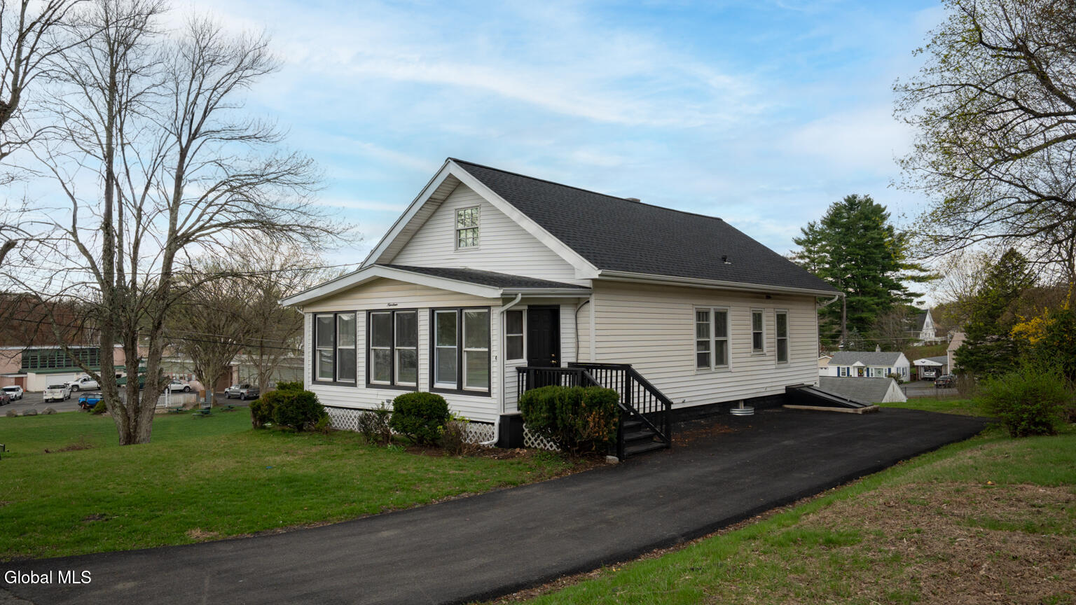 19 Elmwood Court Wynantskill NY 12198