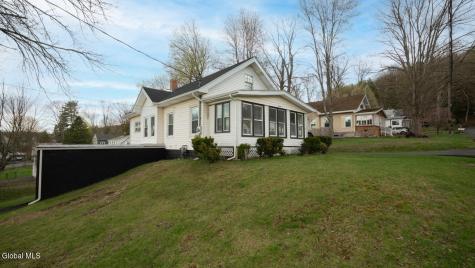 19 Elmwood Court Wynantskill NY 12198