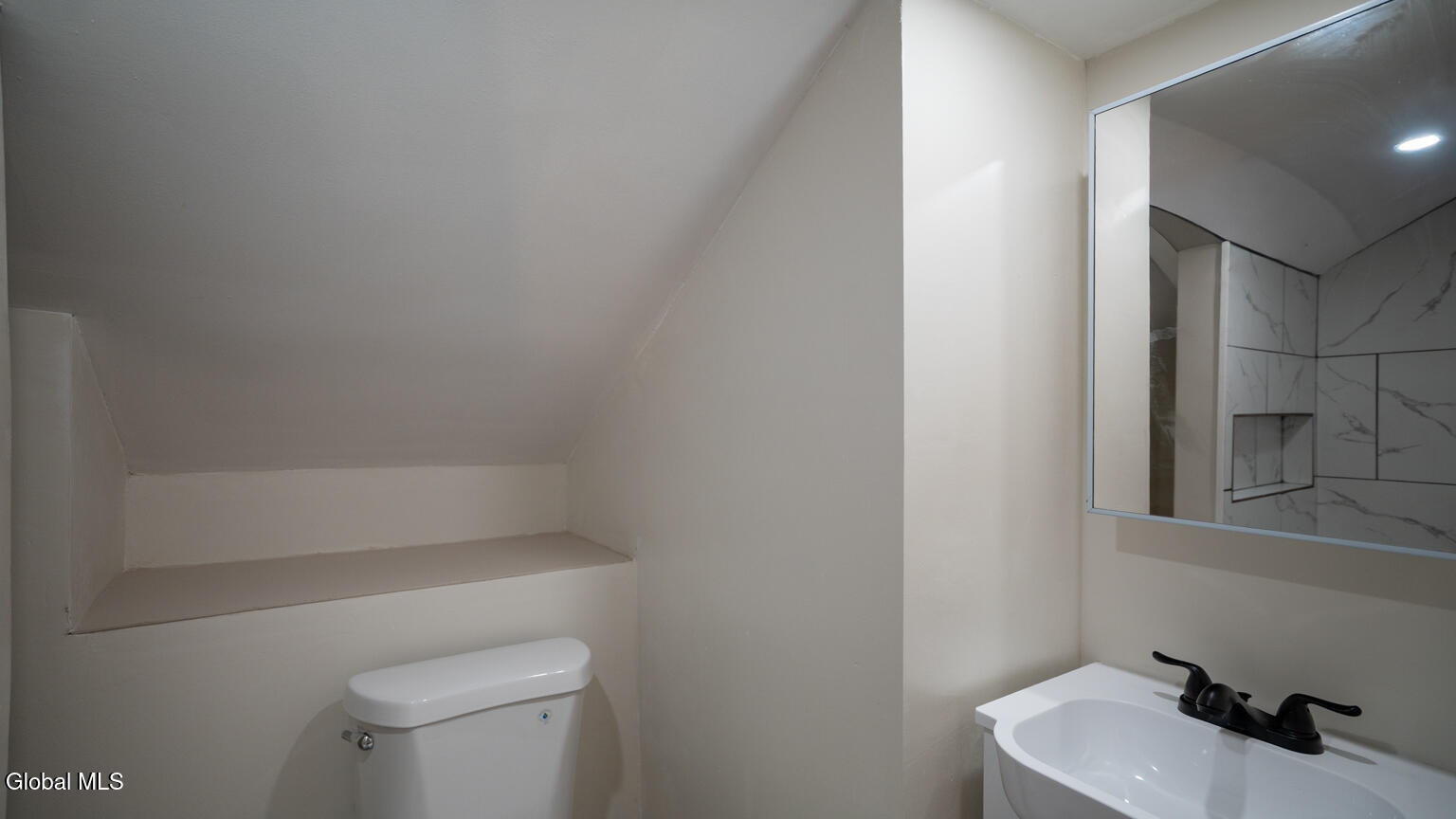 19 Elmwood Court Wynantskill NY 12198