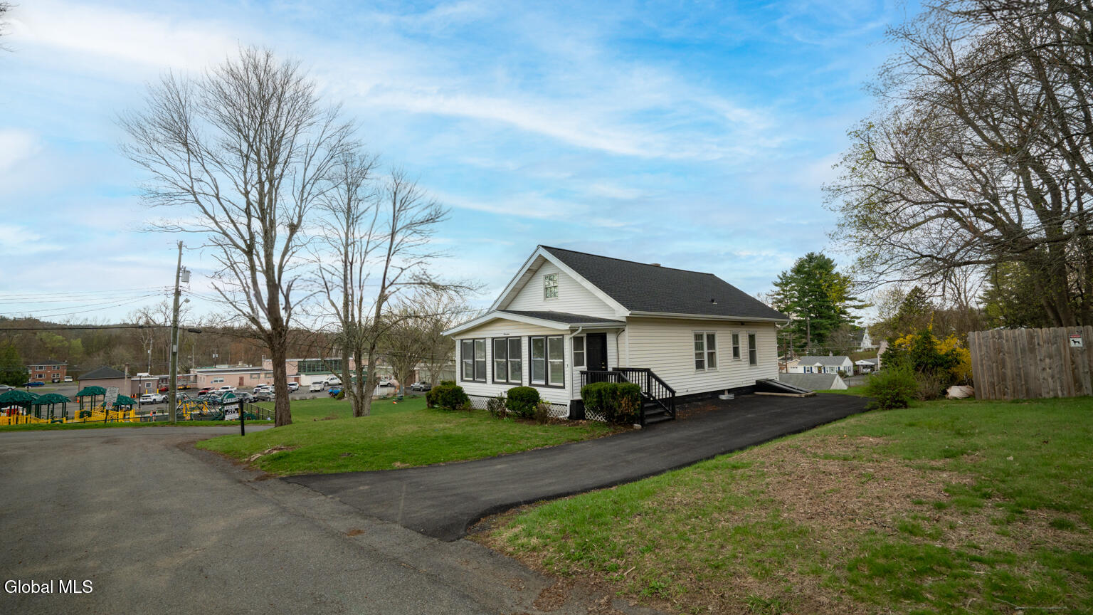 19 Elmwood Court Wynantskill NY 12198