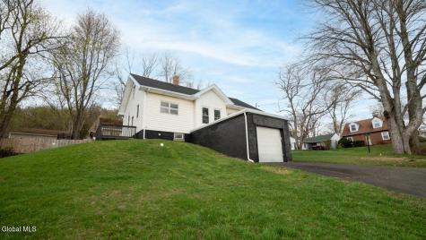 19 Elmwood Court Wynantskill NY 12198