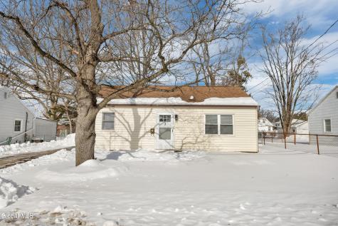 3 Miracle Lane Albany NY 12211