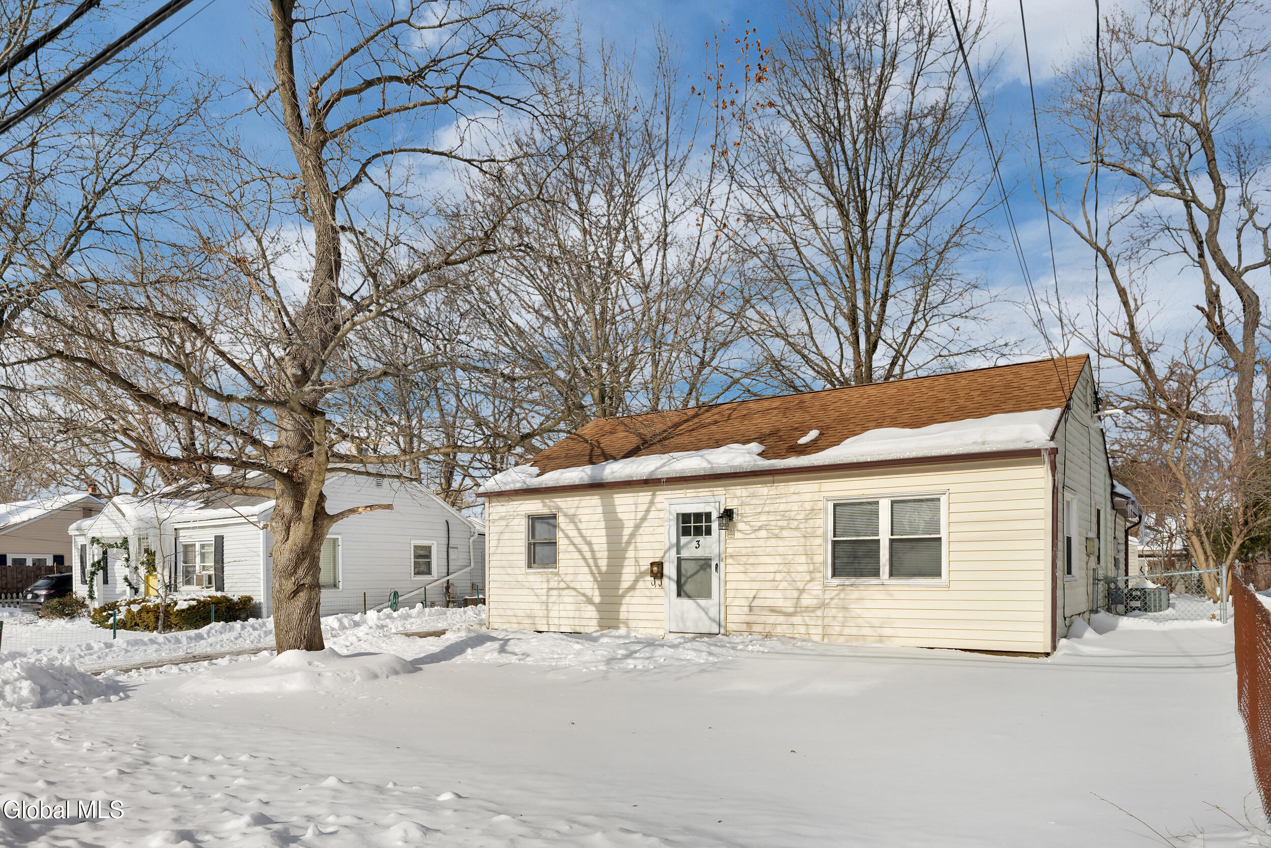3 Miracle Lane Albany NY 12211
