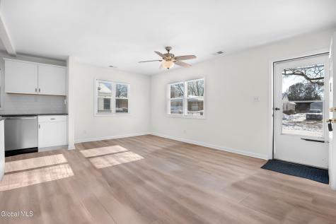 3 Miracle Lane Albany NY 12211