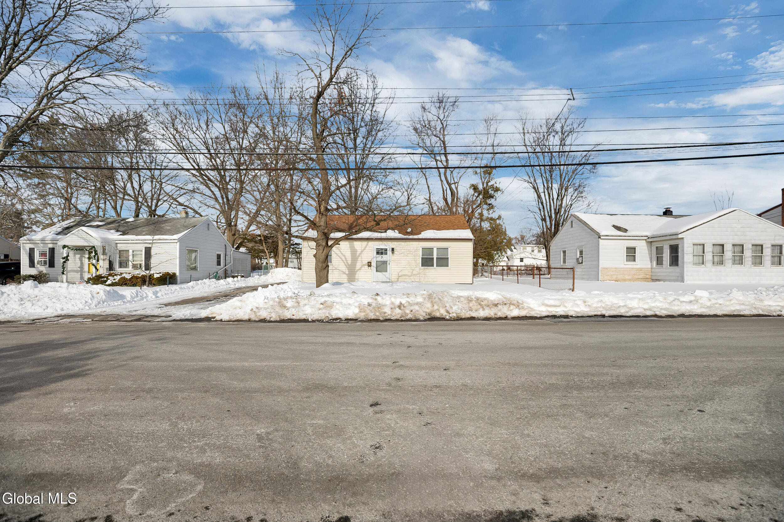 3 Miracle Lane Albany NY 12211
