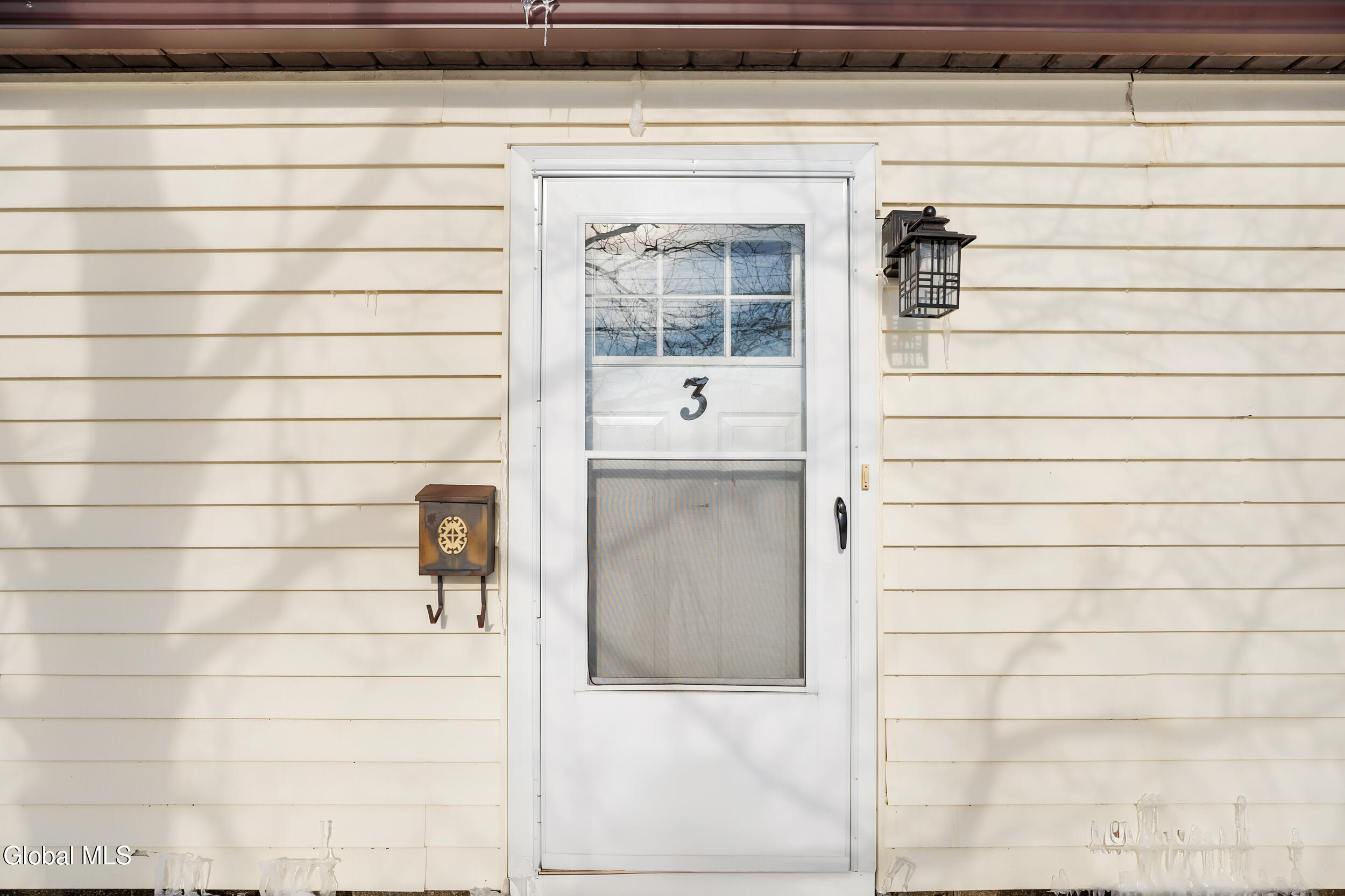 3 Miracle Lane Albany NY 12211