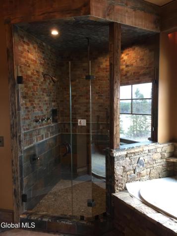 40 Constitution Way Queensbury NY 12827