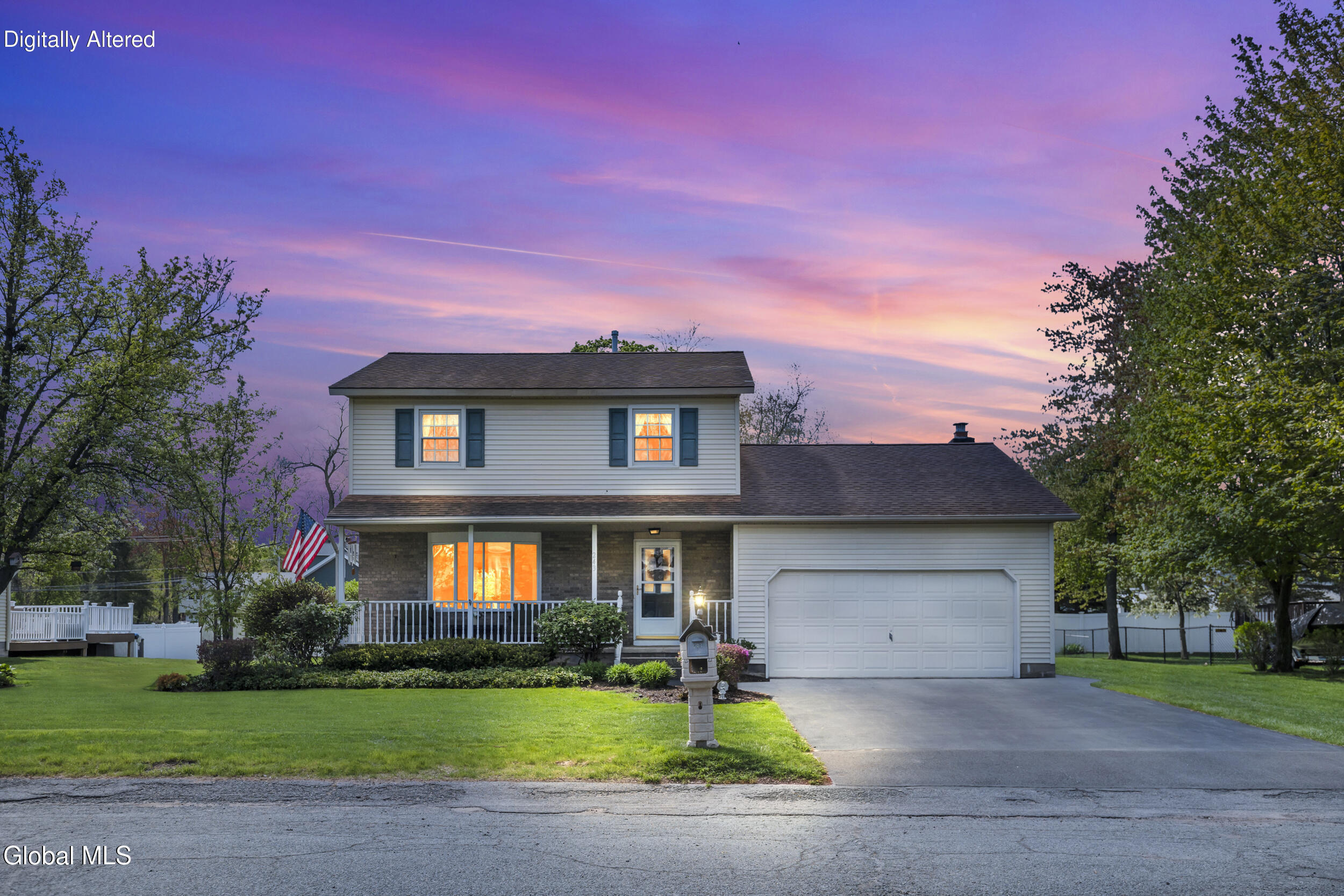 243 Shereen Court Schenectady NY 12304
