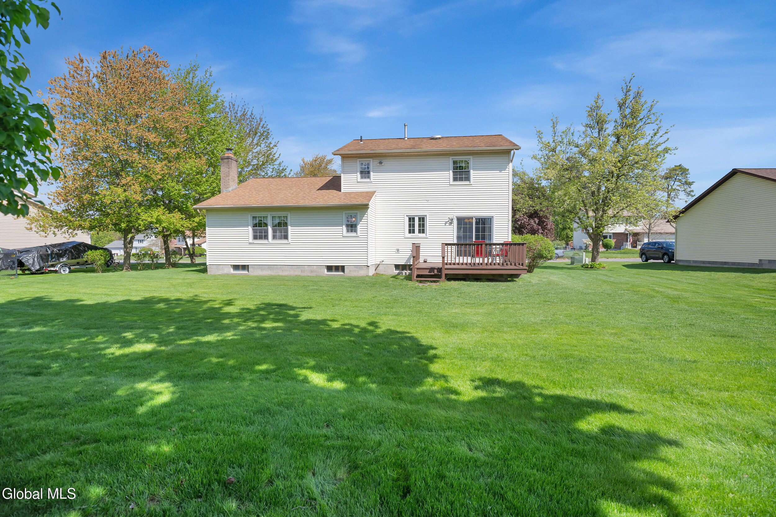 243 Shereen Court Schenectady NY 12304