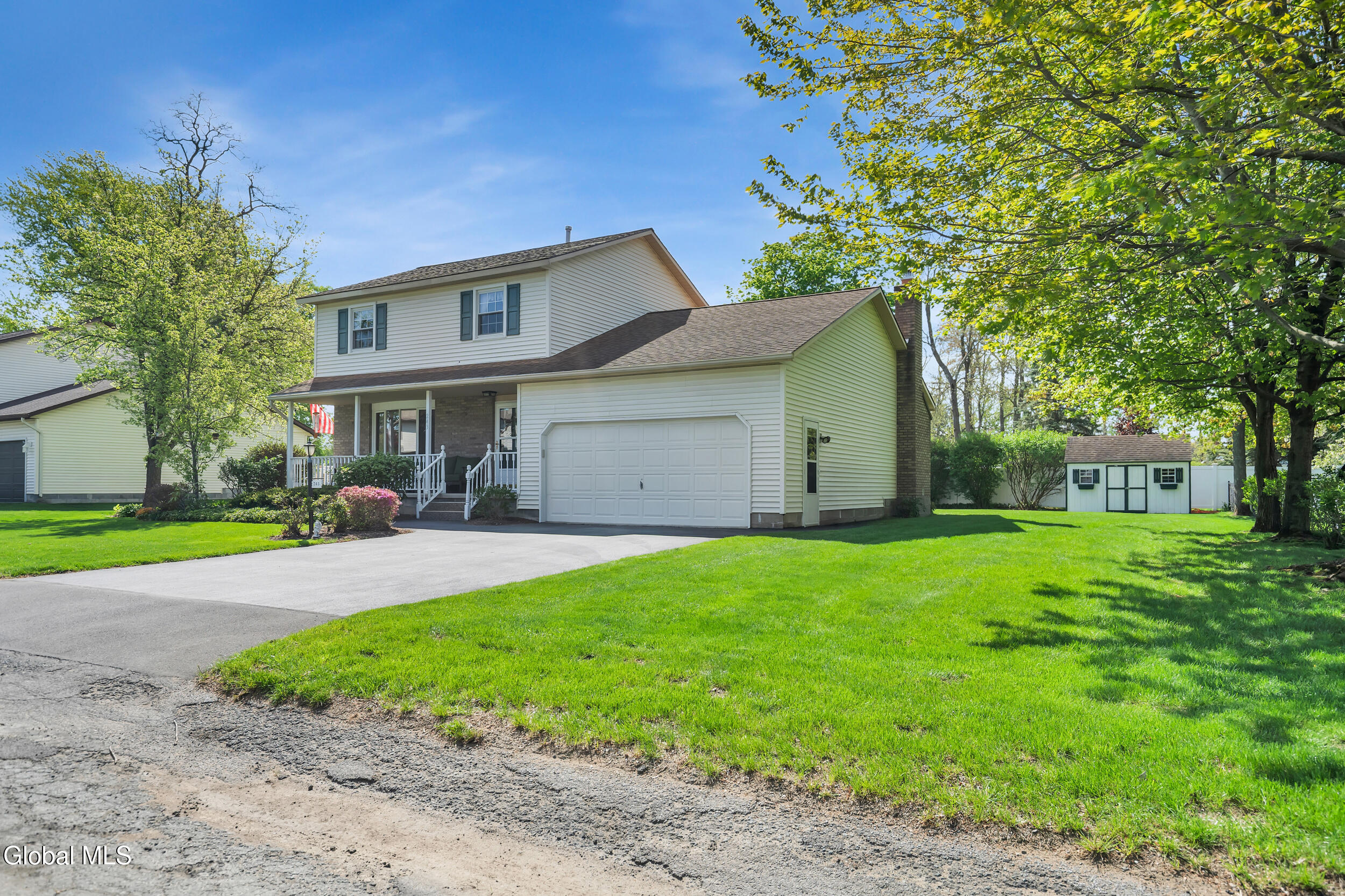 243 Shereen Court Schenectady NY 12304