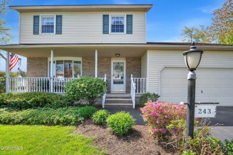243 Shereen Court Schenectady NY 12304