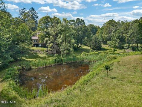 231 North Road Averill Park NY 12018