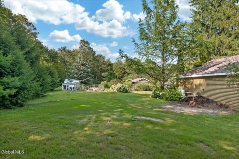 231 North Road Averill Park NY 12018