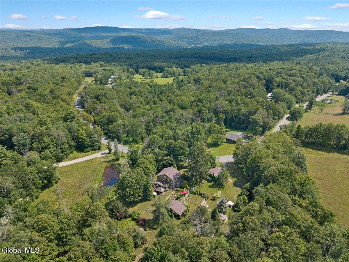 231 North Road Averill Park NY 12018