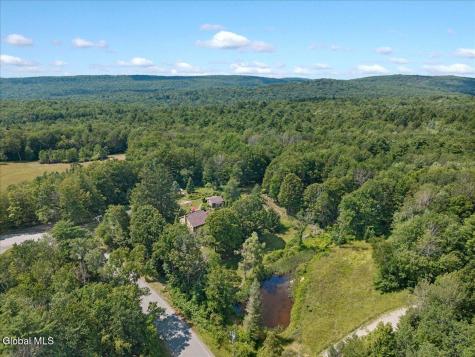 231 North Road Averill Park NY 12018