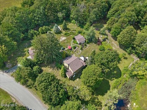231 North Road Averill Park NY 12018