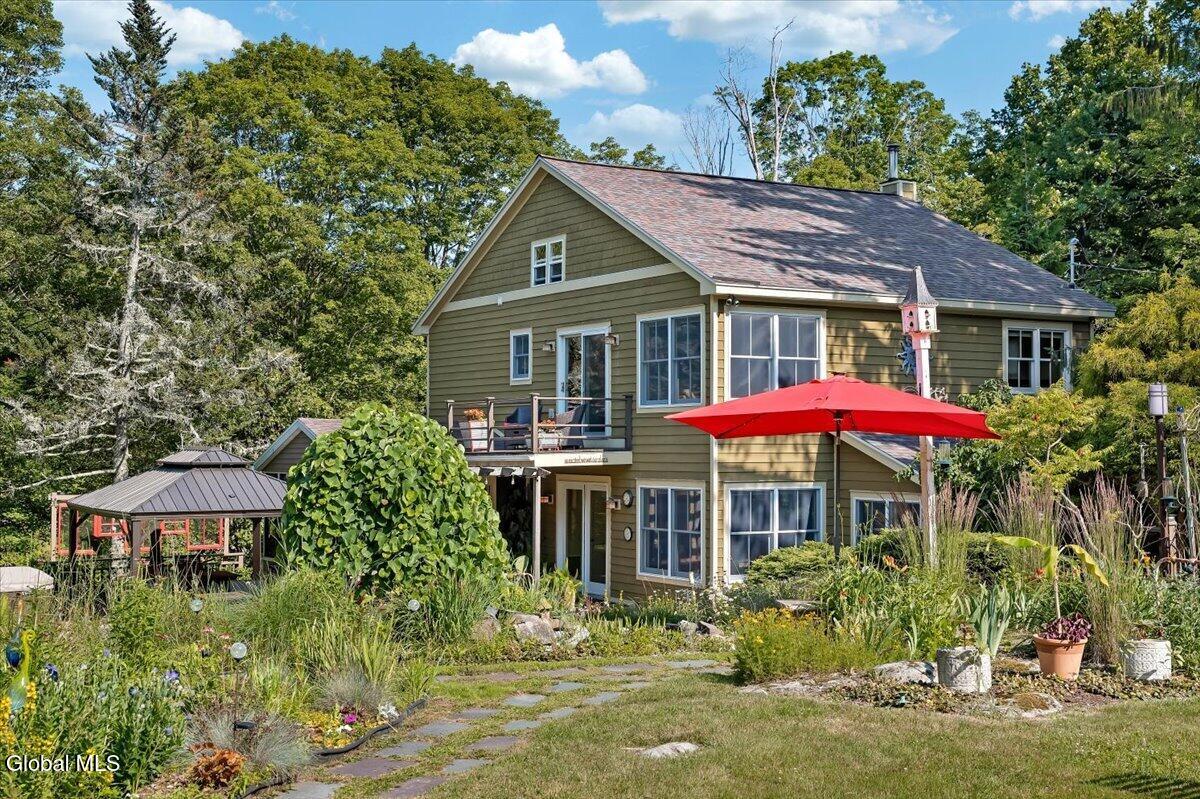 231 North Road Averill Park NY 12018