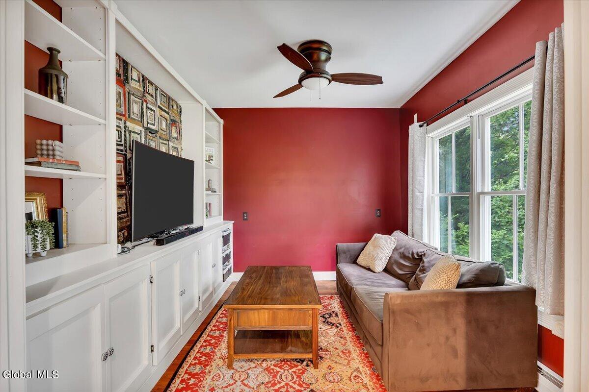 231 North Road Averill Park NY 12018