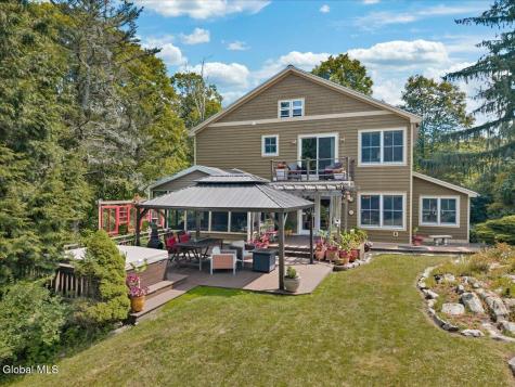 231 North Road Averill Park NY 12018