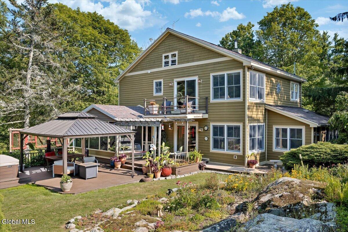 231 North Road Averill Park NY 12018