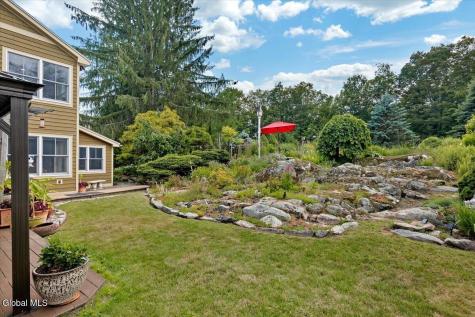 231 North Road Averill Park NY 12018