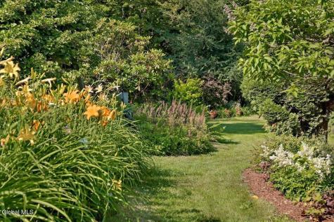 231 North Road Averill Park NY 12018