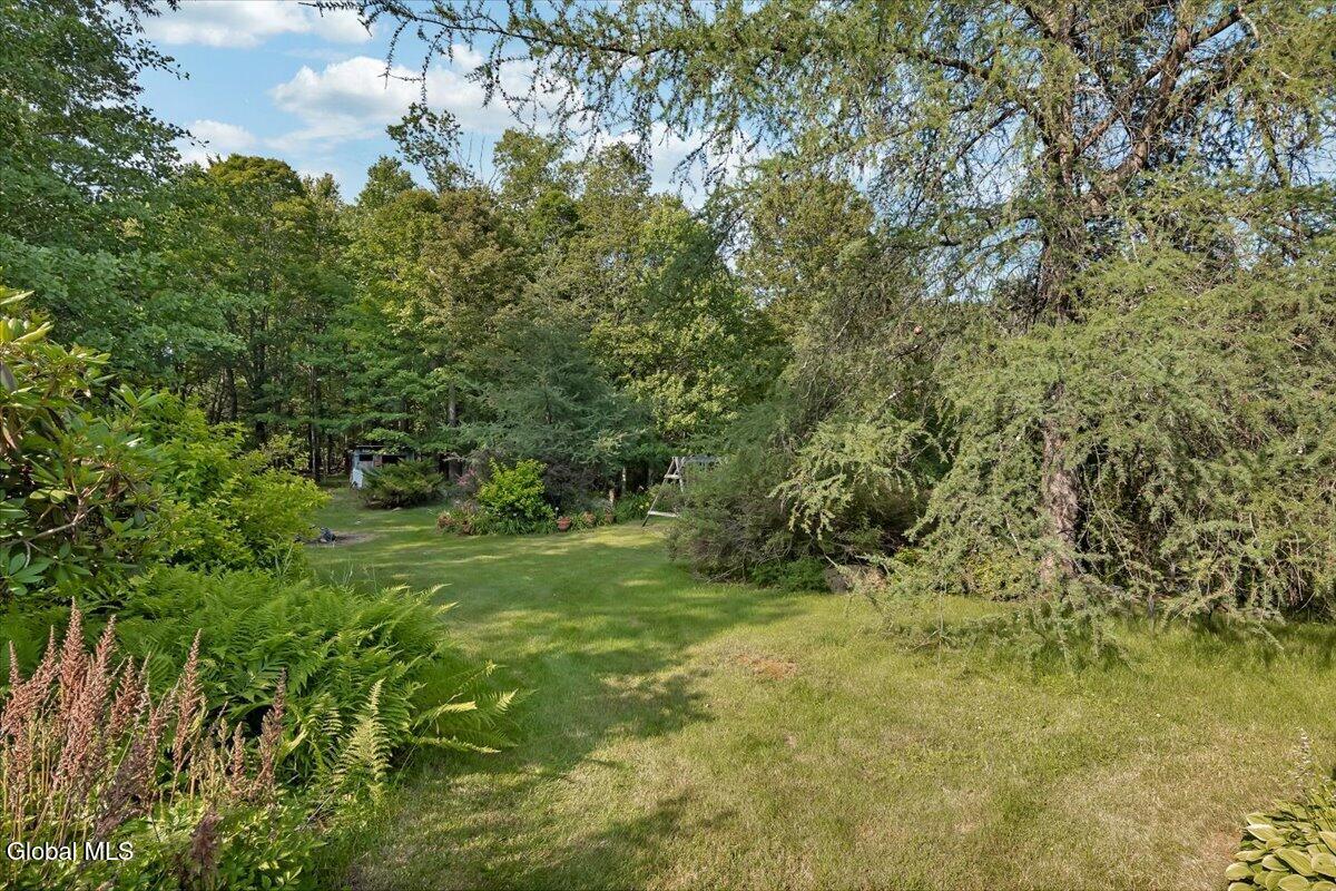 231 North Road Averill Park NY 12018