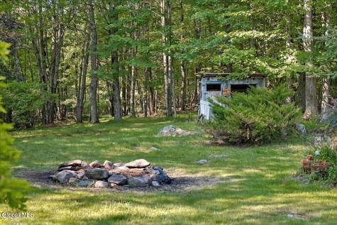 231 North Road Averill Park NY 12018