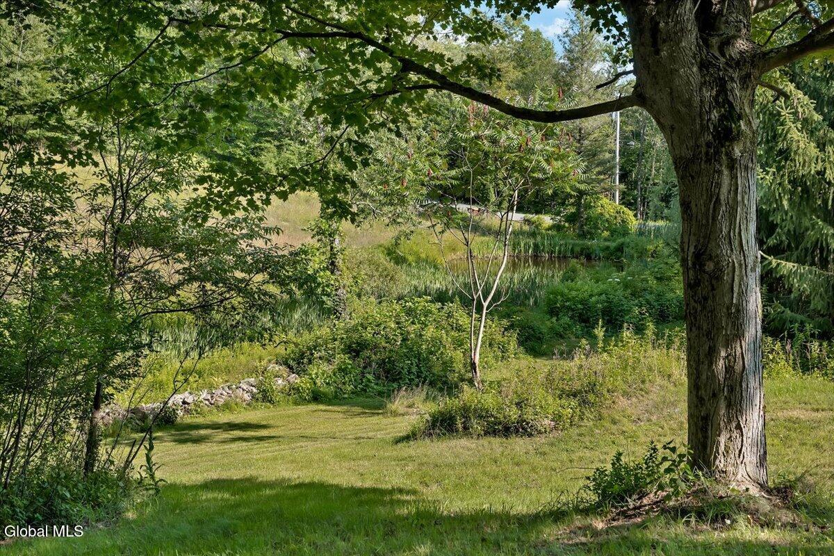 231 North Road Averill Park NY 12018