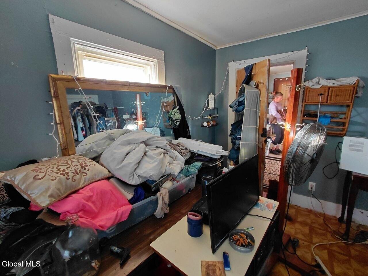148 North Street Gloversville NY 12078