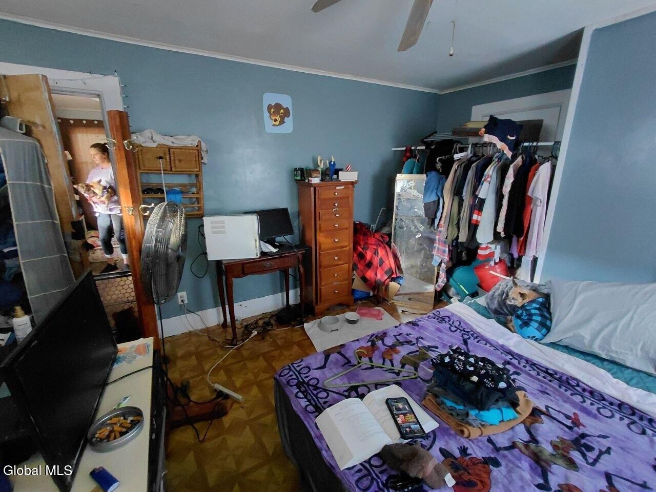 148 North Street Gloversville NY 12078