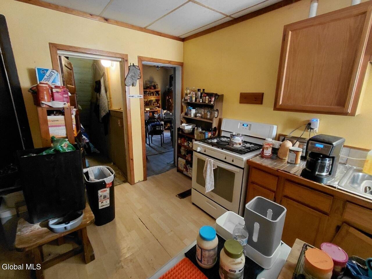 148 North Street Gloversville NY 12078