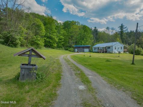 401 Rabbit College Road Petersburgh NY 12138