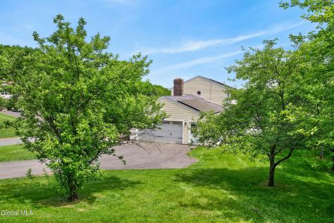 16 Park Drive Menands NY 12204