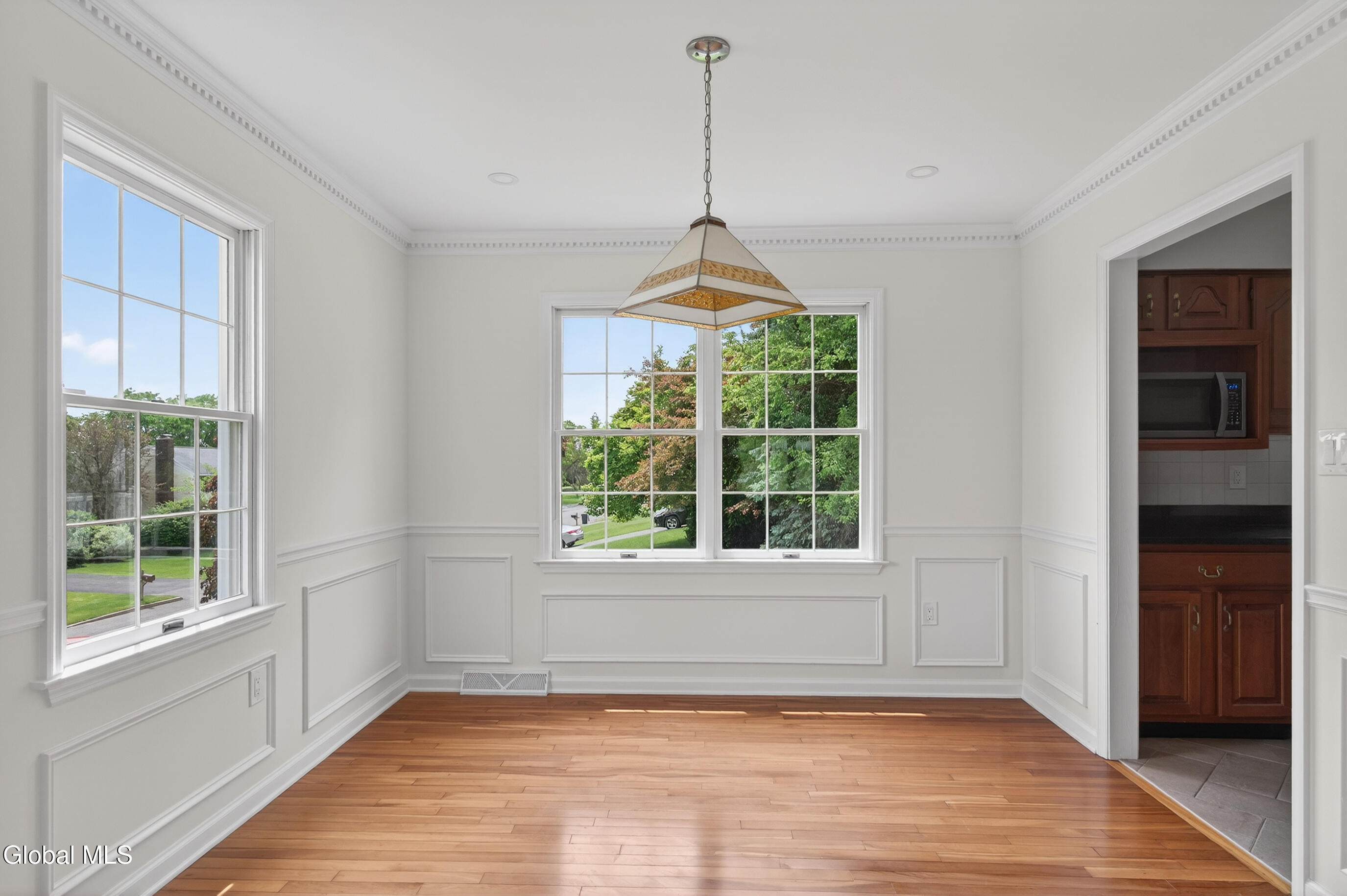 16 Park Drive Menands NY 12204