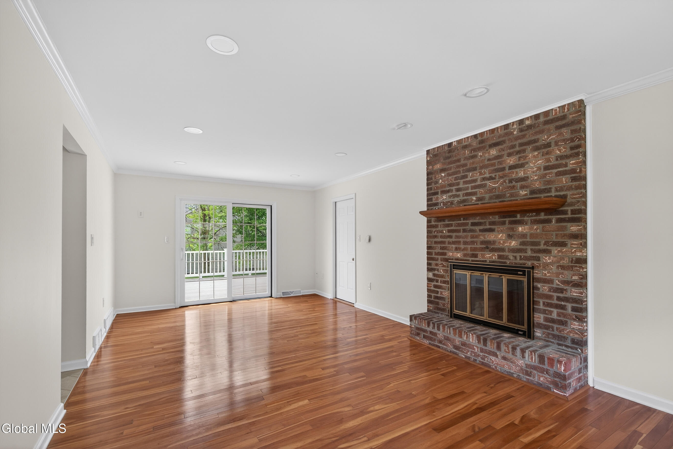 16 Park Drive Menands NY 12204