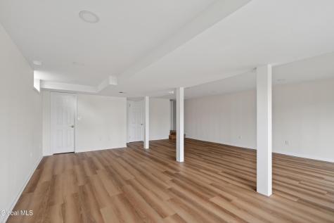 16 Park Drive Menands NY 12204