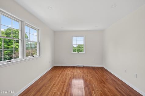 16 Park Drive Menands NY 12204