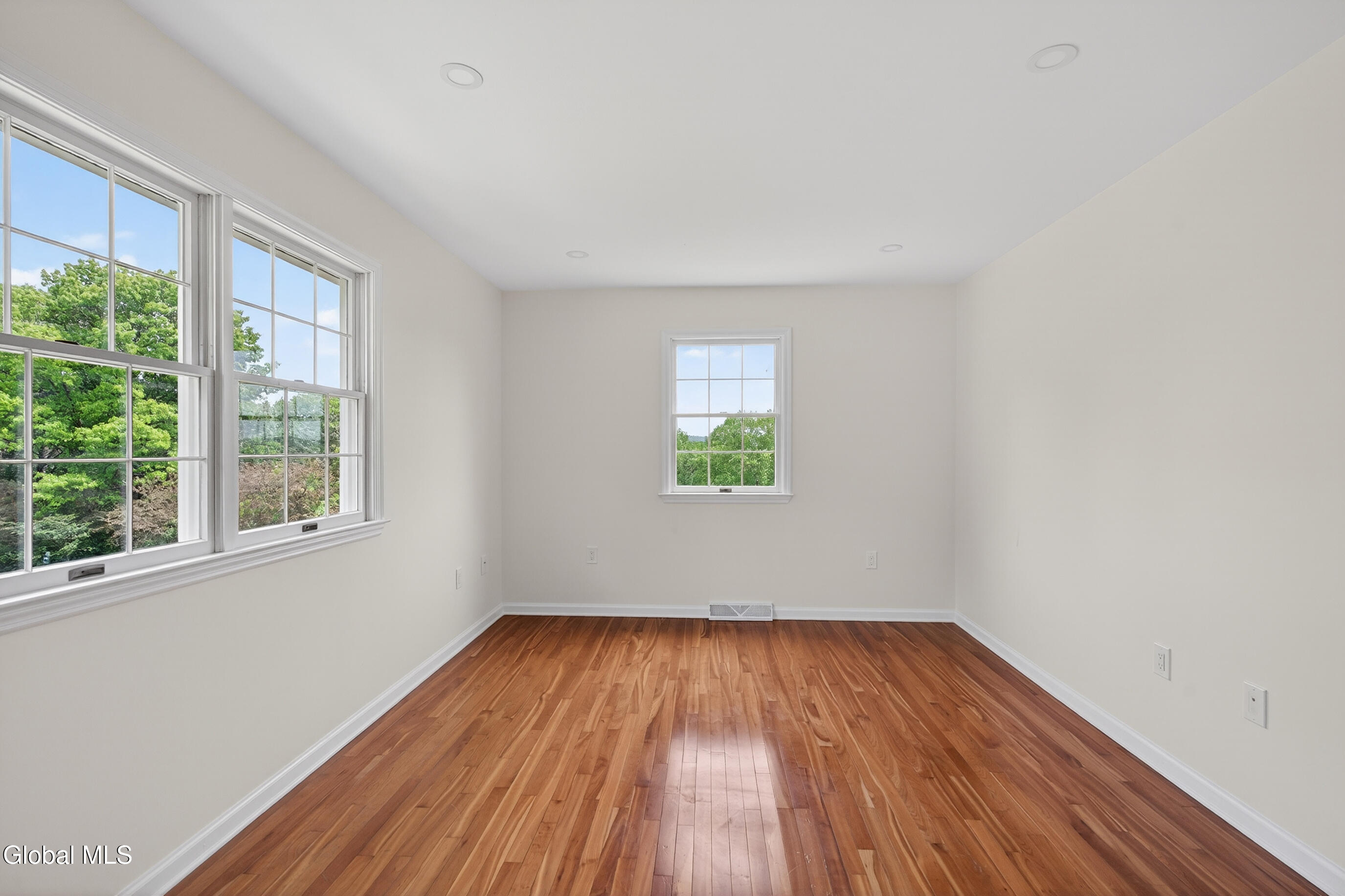 16 Park Drive Menands NY 12204