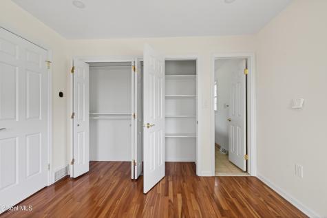 16 Park Drive Menands NY 12204