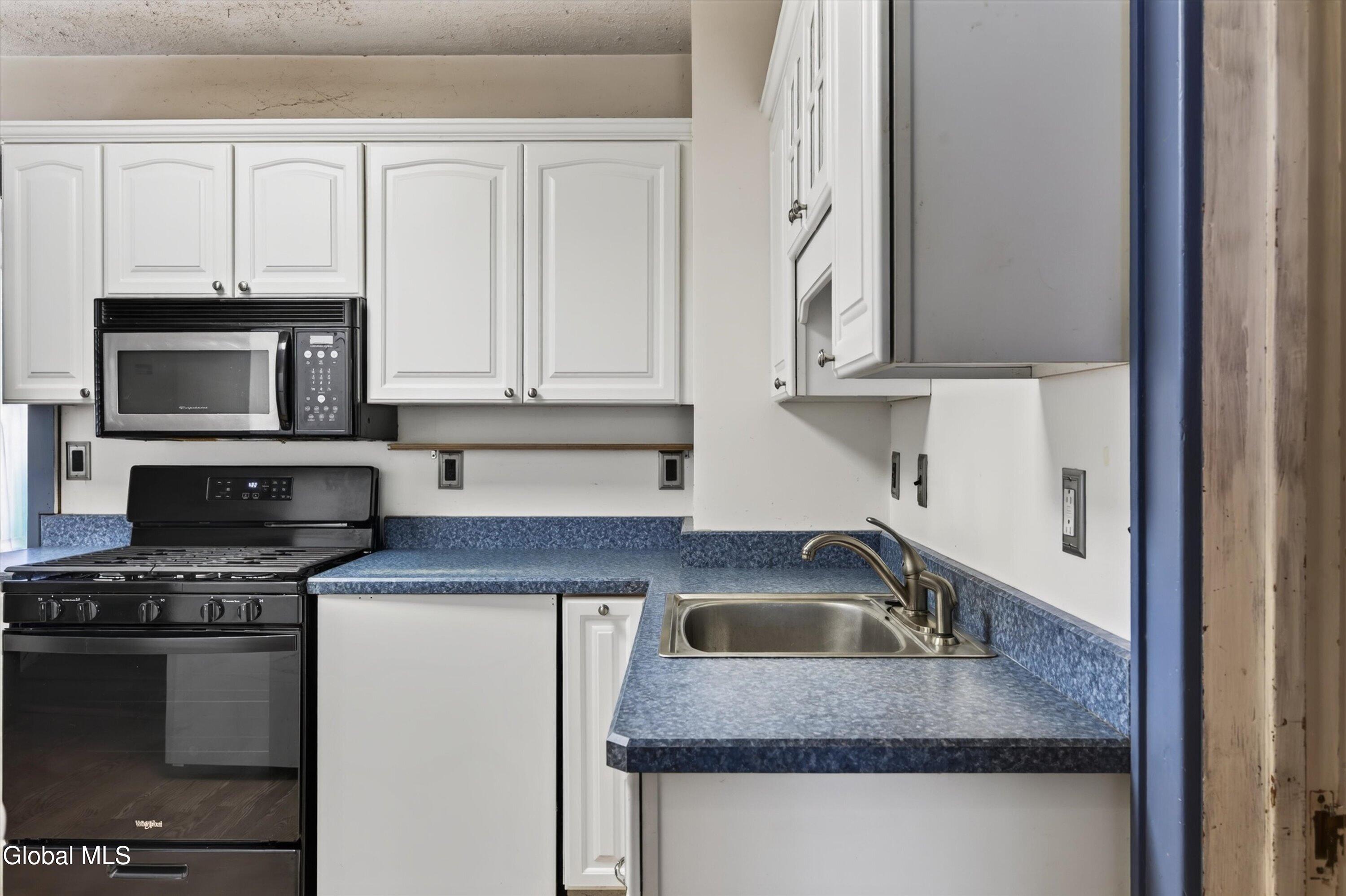 1452 Garner Avenue Schenectady NY 12309