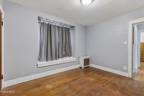 1452 Garner Avenue Schenectady NY 12309