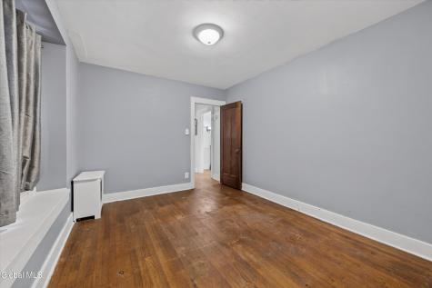 1452 Garner Avenue Schenectady NY 12309