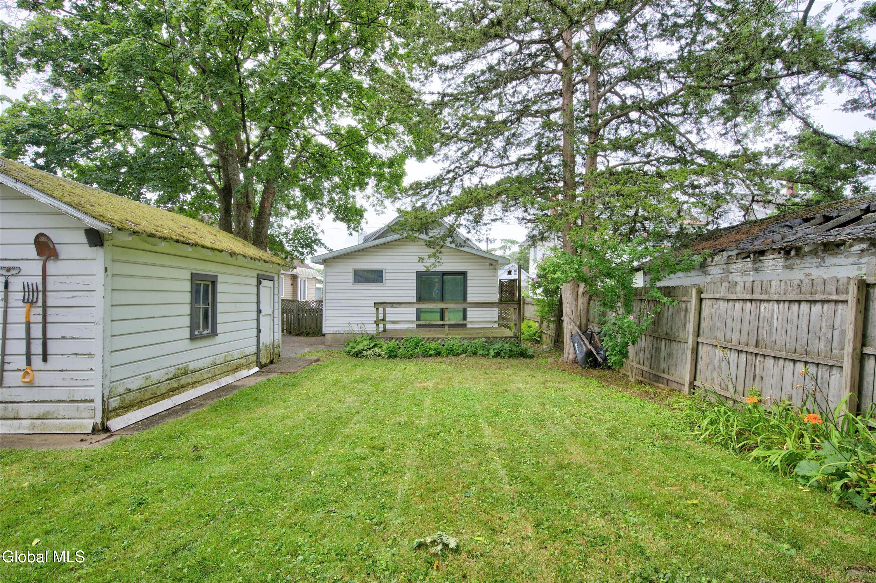 1452 Garner Avenue Schenectady NY 12309