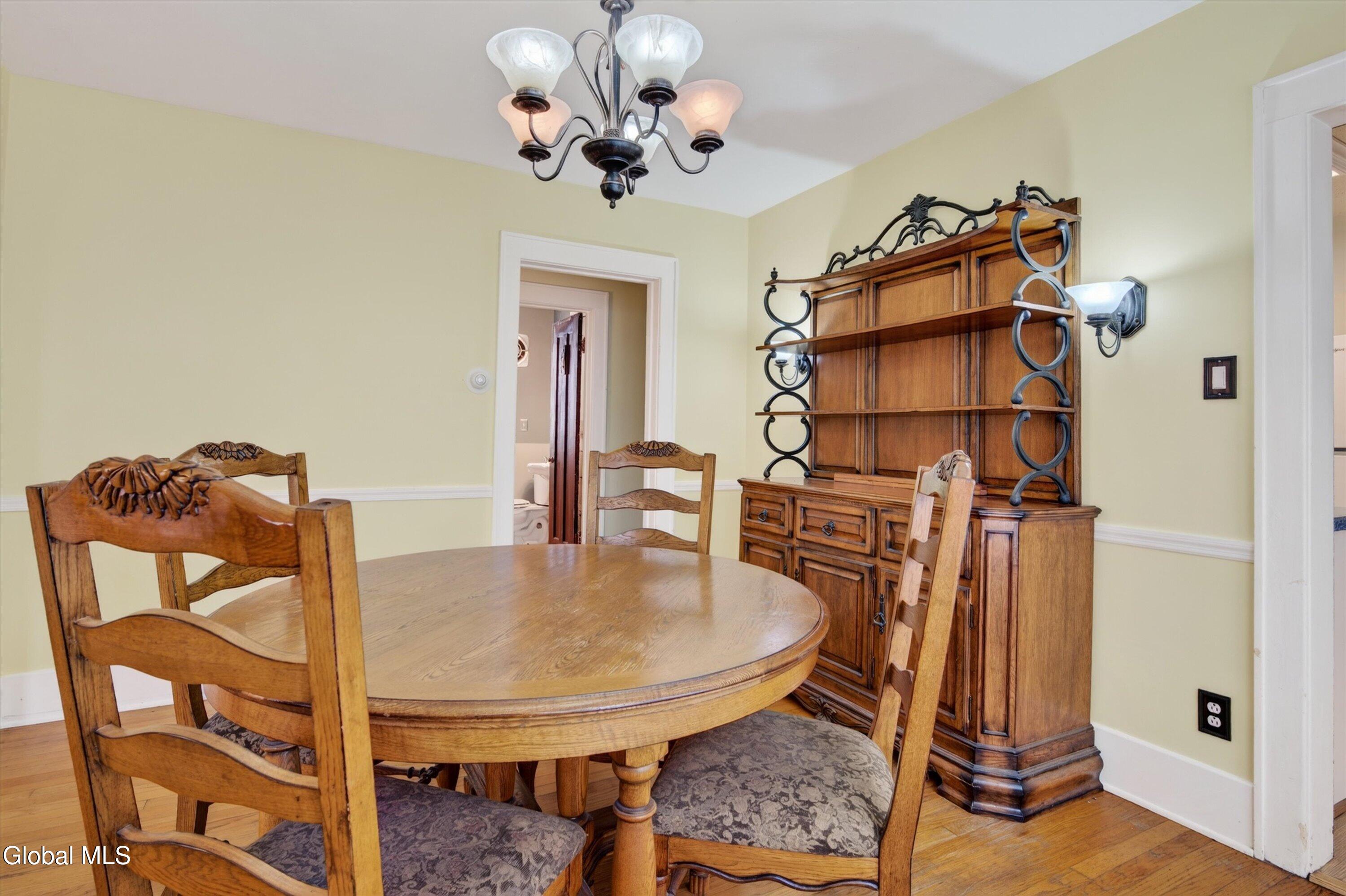 1452 Garner Avenue Schenectady NY 12309