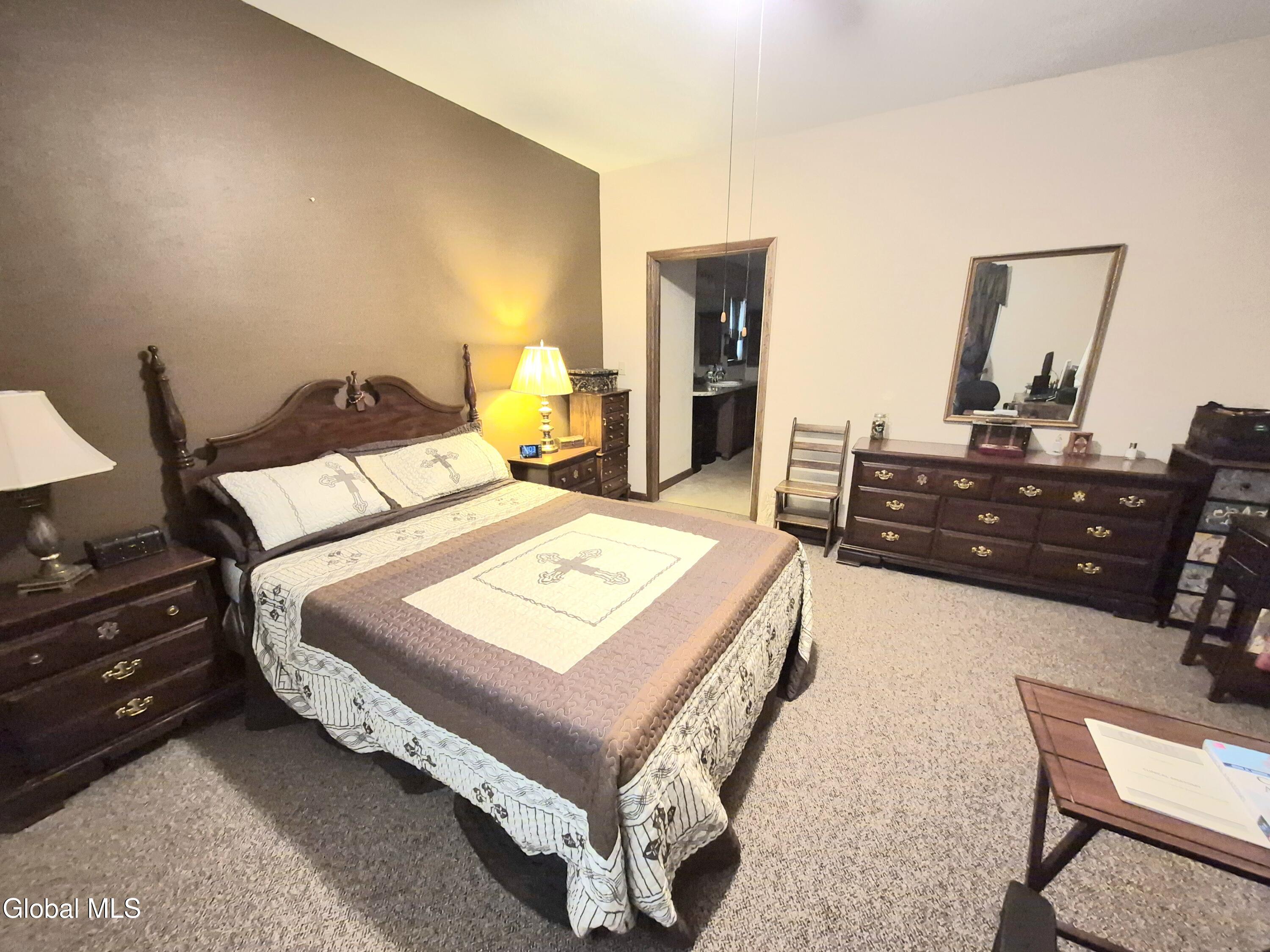48 Kettles Way Queensbury NY 12804