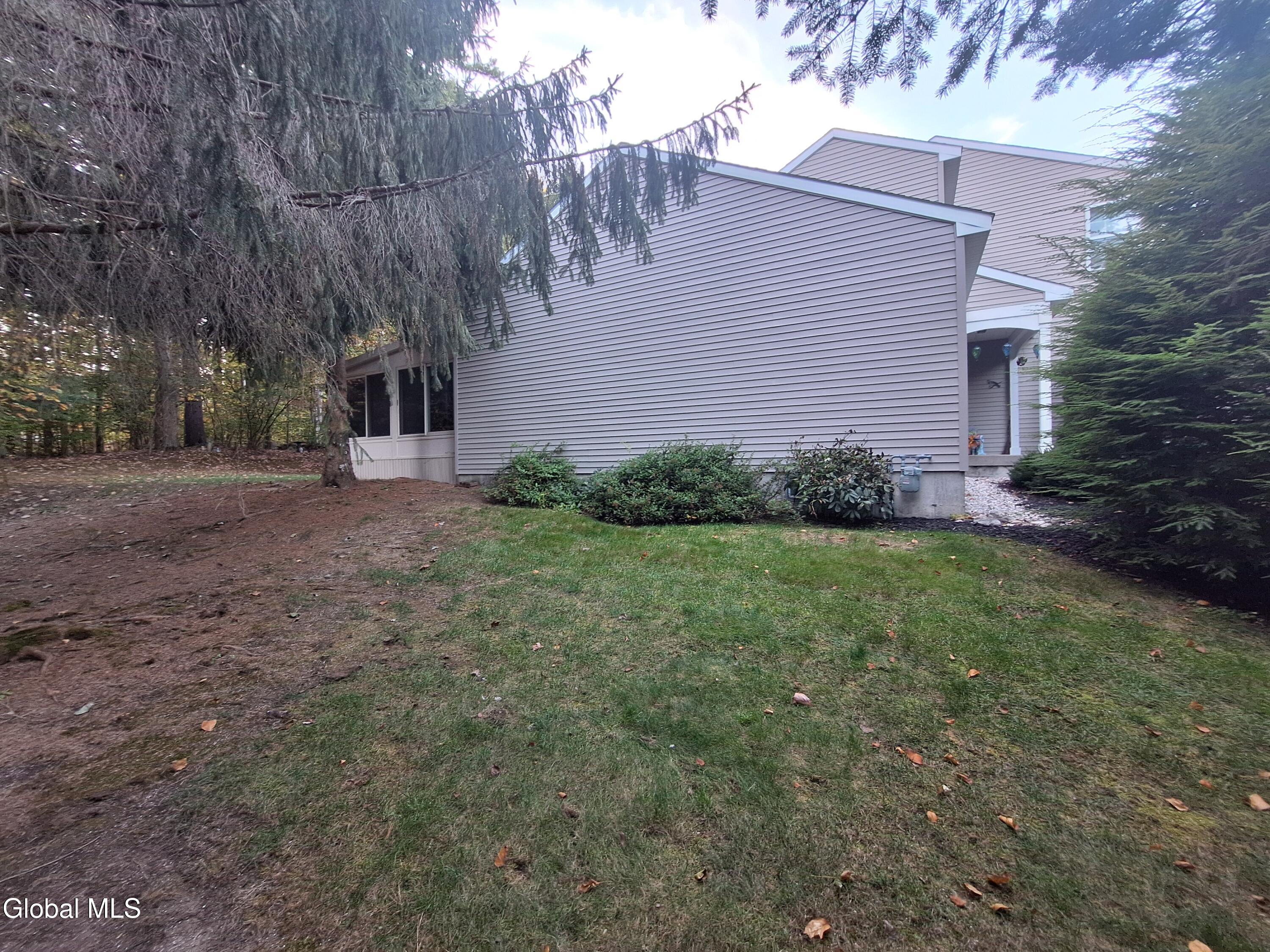 48 Kettles Way Queensbury NY 12804