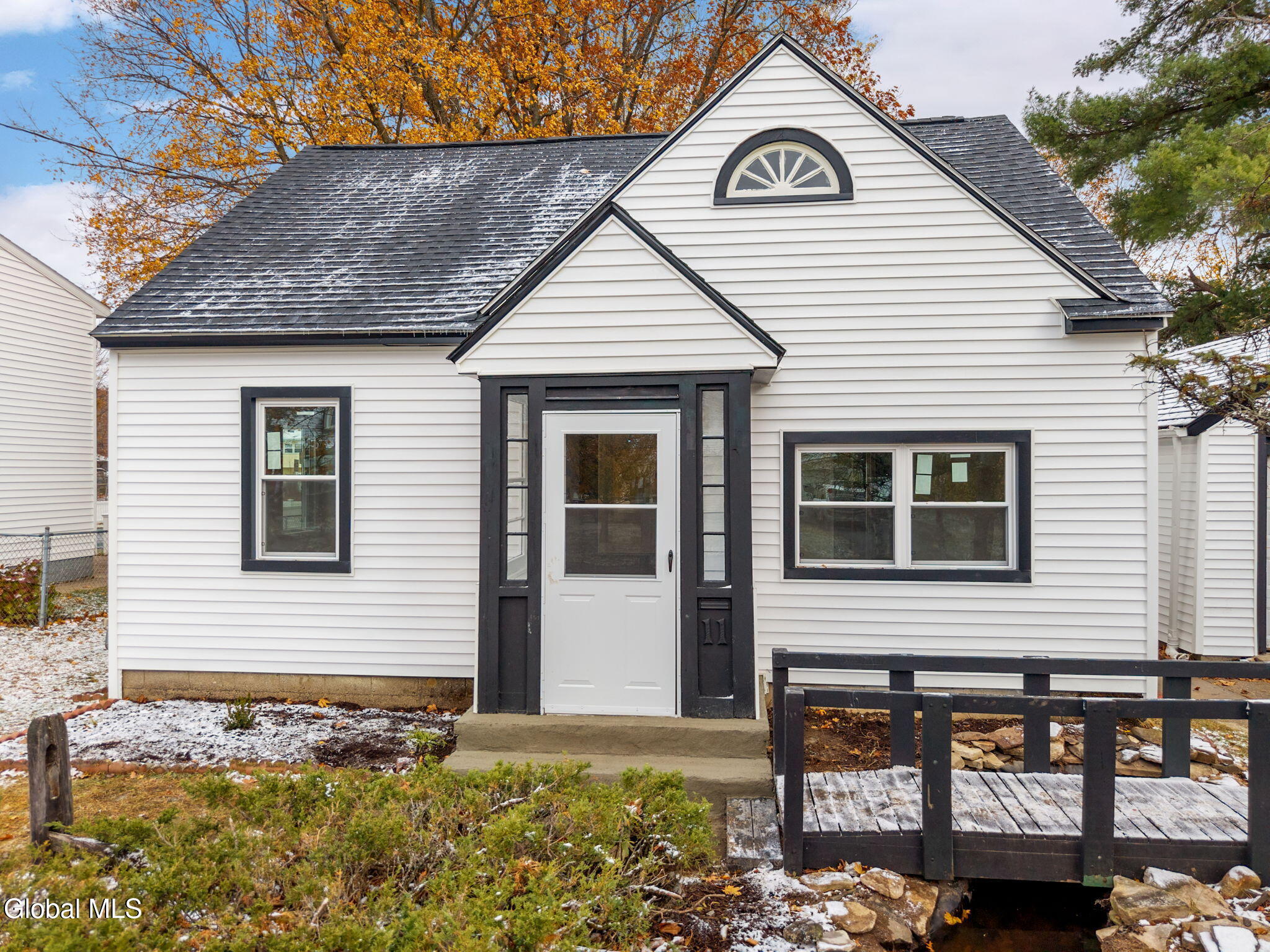 11 Saratoga Drive Glenville NY 12302